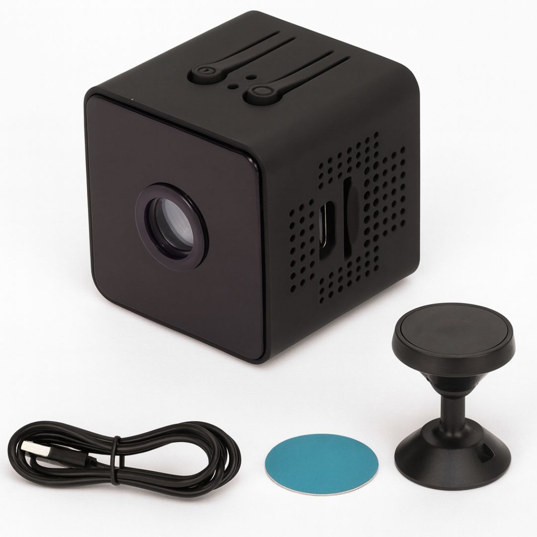 Portable wireless trailer/RV camera with night vision & magnetic attachment ensures clear reverse parking assistance.