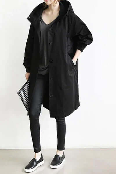 Lightweight rain cape for women, offering excellent weather protection without compromising style.