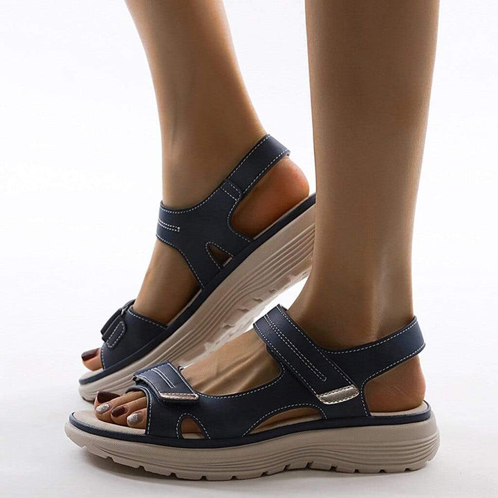 Casual women's open-toe sandals, adjustable for supportive summer everyday wear and walking.