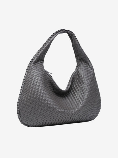 Alena travel tote for women, elegant vegan leather, perfect for weekend getaways.
