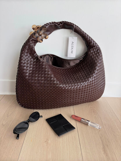New Alena Women's Tote in vegan leather, a versatile and stylish fashion accessory.