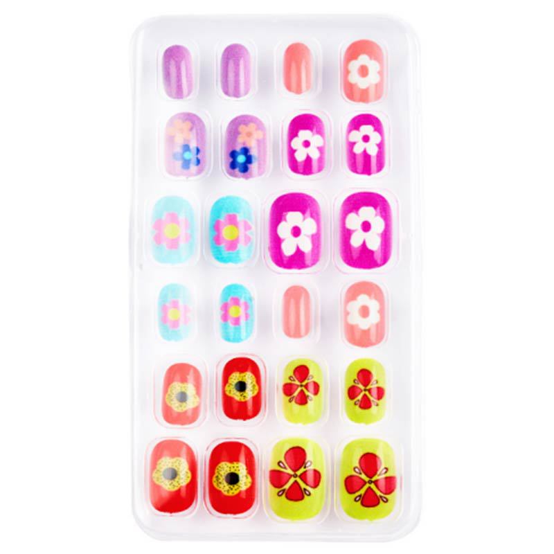 Cute animal-themed fake nails for women. Easy press-on application for a quick, decorative nail art manicure.