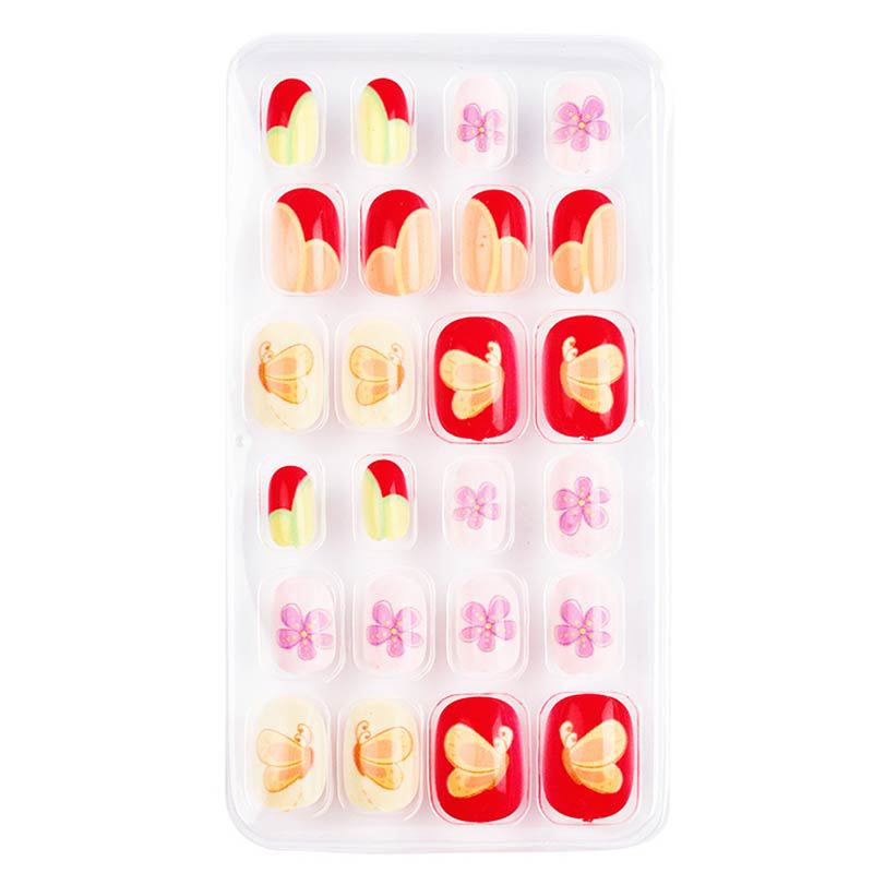 Easy application animal-themed press-on nails for women. Complete manicure kit for cute & decorative fake nail art.