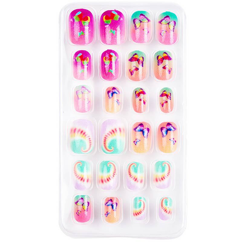 Stylish women's animal press-on nails. Quick fake nail art for a fun, decorative look. Perfect easy application manicure.