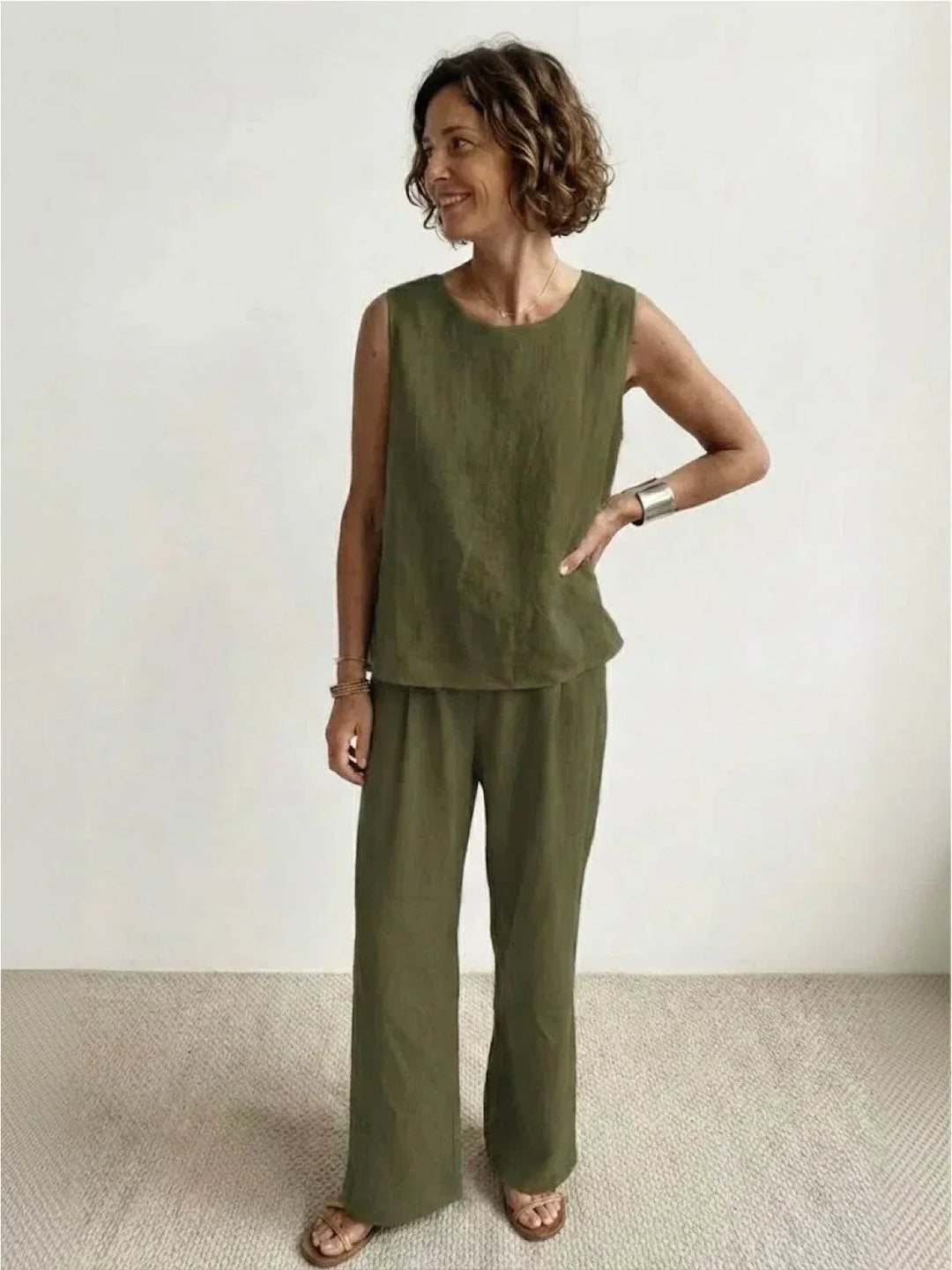 Women's army green two-piece set: sleeveless top & wide-leg pants. Summer casual comfort.