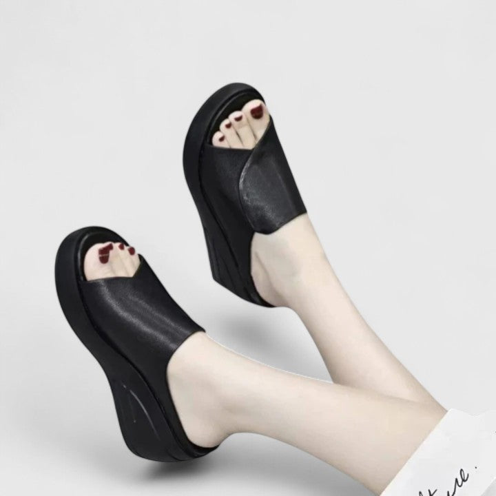 Beige women's wedge sandals with orthopaedic arch support, comfortable summer footwear, ideal for foot pain relief.