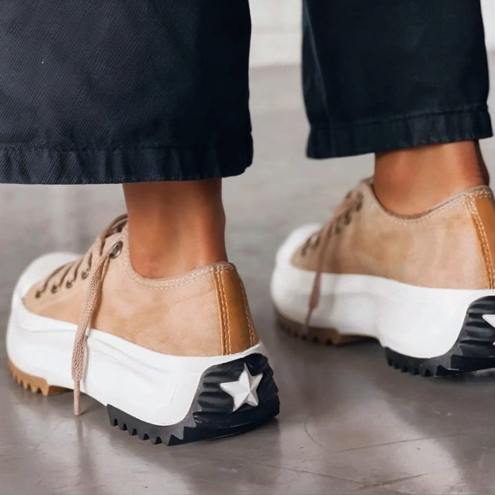 Brown women's lace-up platform trainers, orthopedic chunky sole for superior comfort & trendy everyday wear.