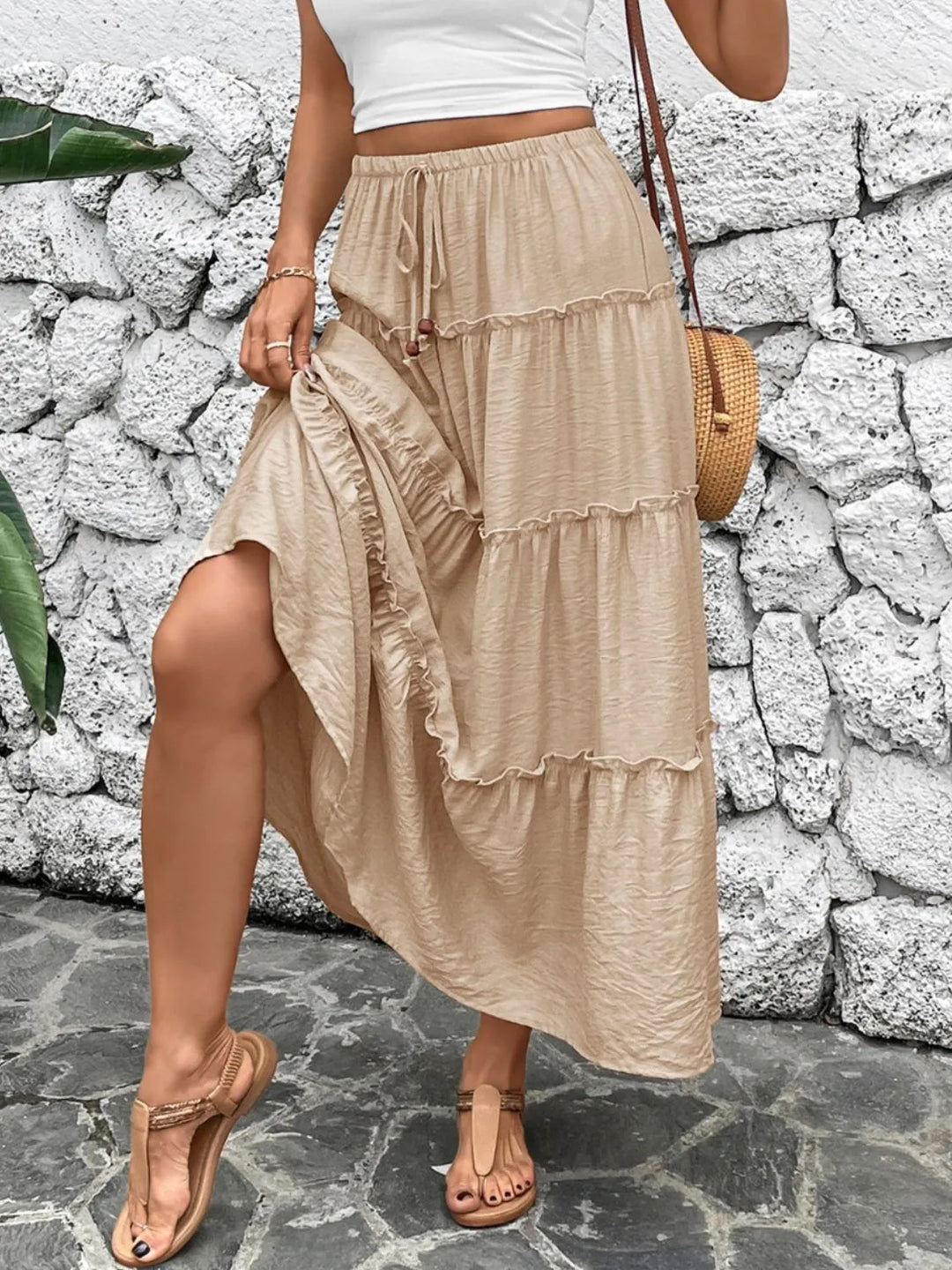 Flowing bohemian pleated maxi skirt for women, offering a comfortable, elegant style for summer and casual wear.