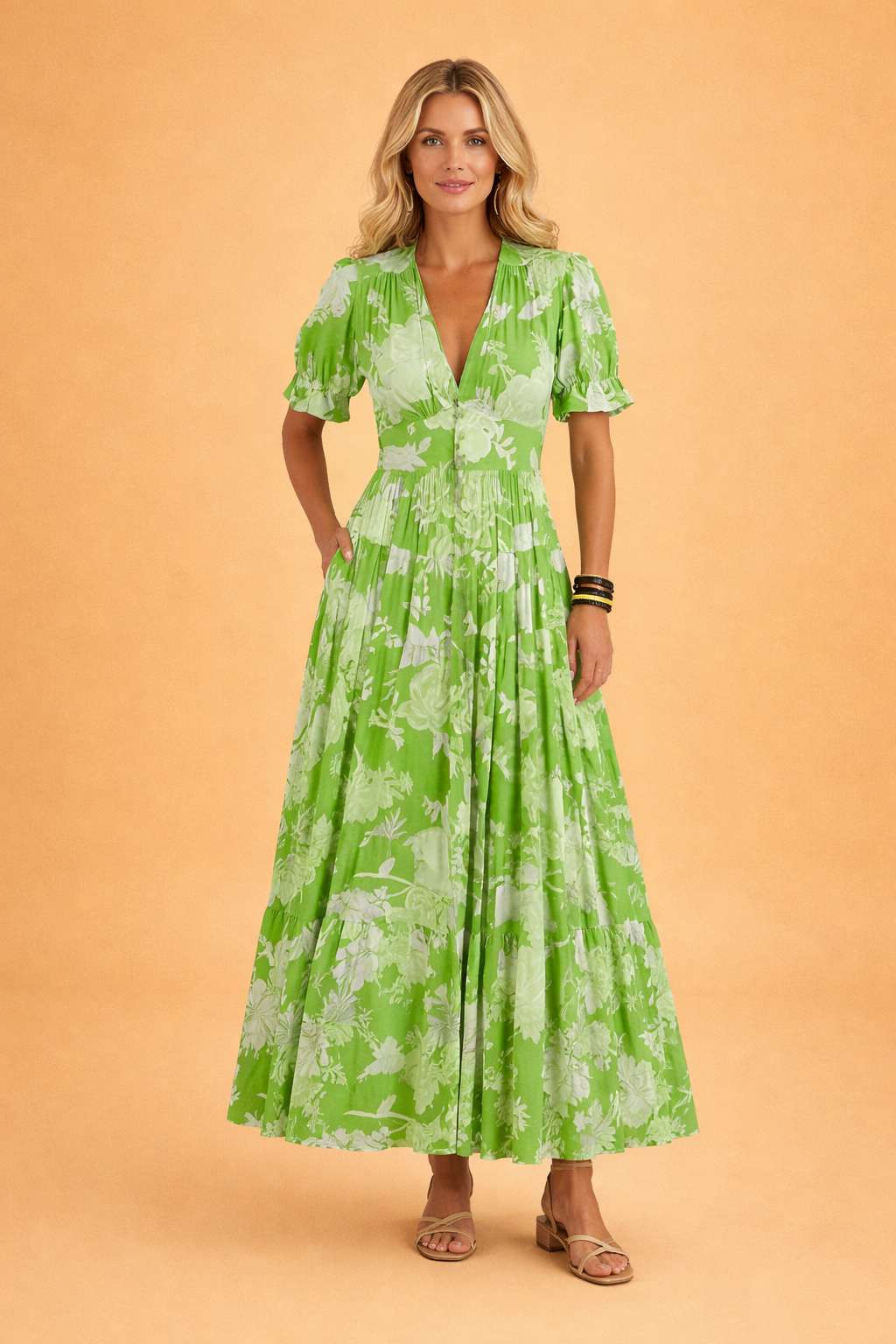 Women's boho flowy floral maxi dress, V-neck, perfect for summer vacations.