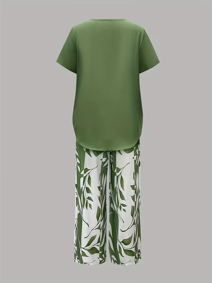 Light blue botanical print women's two-piece summer set, a stylish casual outfit for everyday wear.