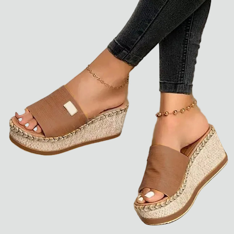 Braided platform wedge slide sandals for women. Comfortable open toe summer footwear, perfect for casual holiday & everyday.