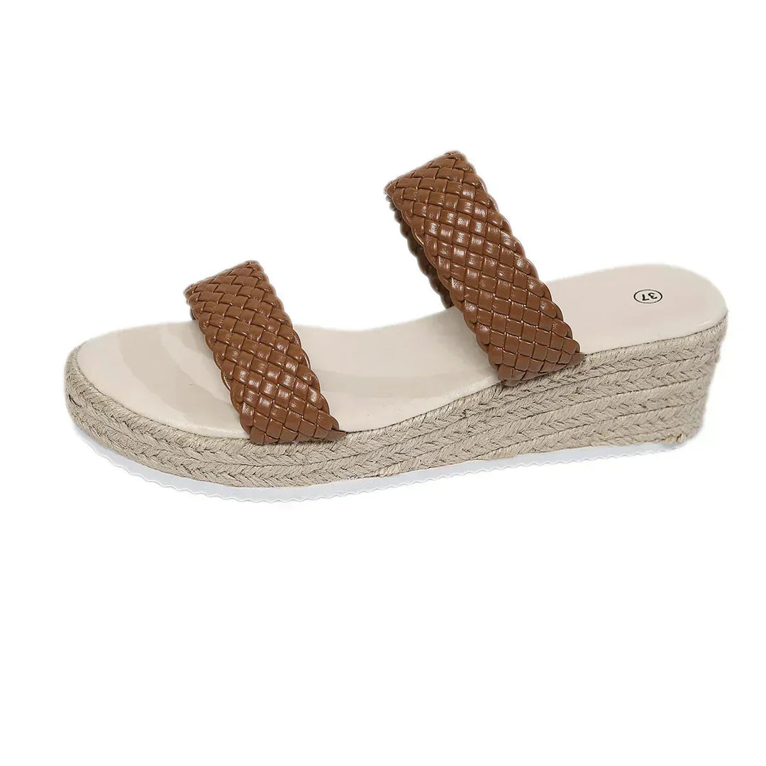 Casual women's braided espadrille sandals, with a trendy platform wedge design.