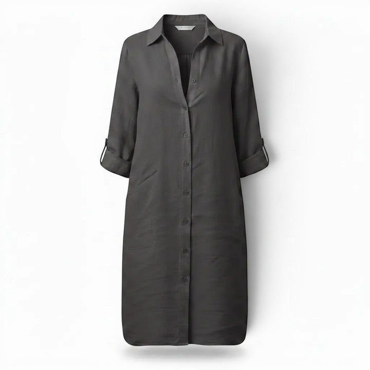 Women's breathable everyday dress in classic style. Perfect versatile fashion for casual elegance.