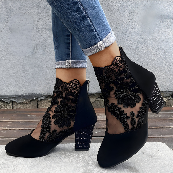 Women's breathable orthopedic heels offer arch support & comfort for all-day daily wear.