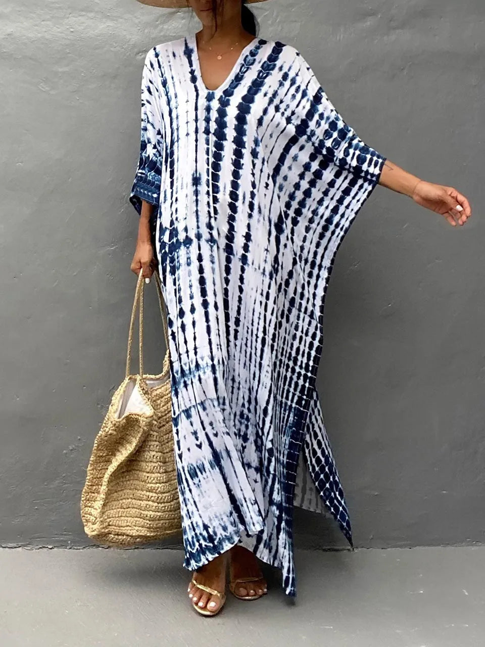 Elegant women's maxi caftan, perfect for summer resort wear or beach outings.