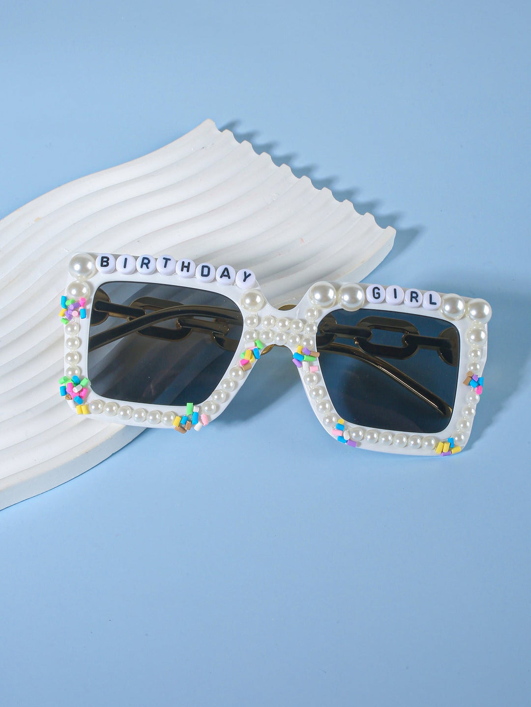Matching women's party sunglasses for the entire bridal squad, fun for photos.