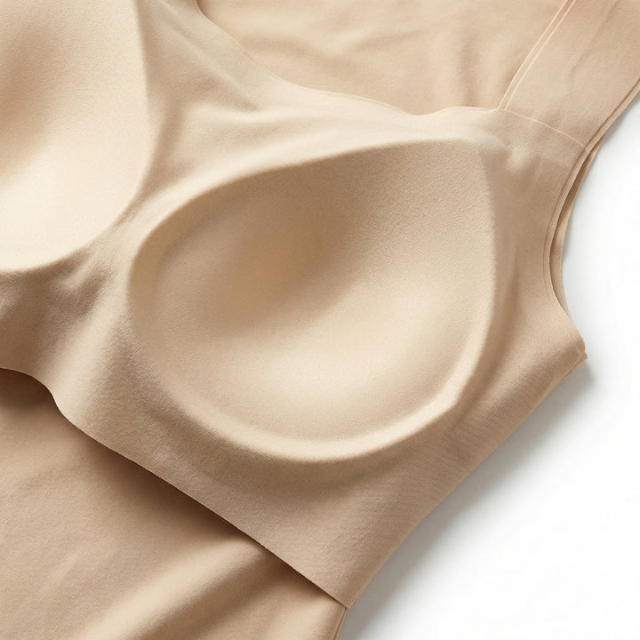 Comfortable women's wire-free shaper tank with built-in bra, perfect for everyday smooth support.