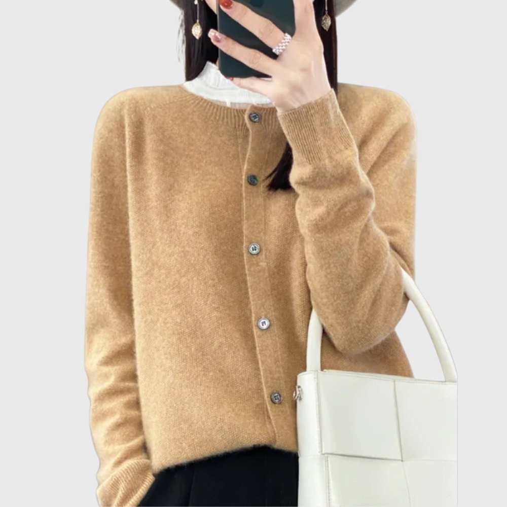 Stylish women's button-front cardigan, round neck, relaxed fit. A perfect versatile layering piece.