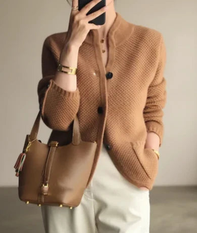 Women's button front textured cardigan, long sleeve, perfect for cozy fall layering & winter style.