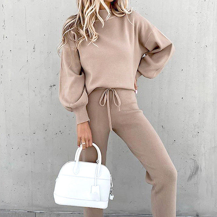 Spring/summer women's casual 2-piece outfit set. Relaxed fit, cotton blend loungewear for ultimate comfort.