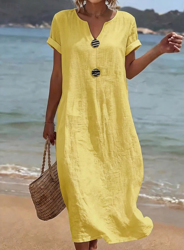Stylish women's maxi dress, casual fit with button details, perfect for beach, vacation, or summer comfort.