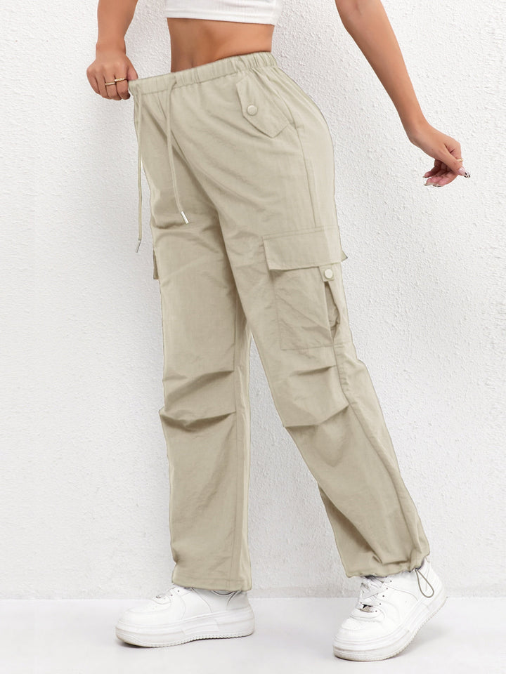 Stylish & practical women's cargo pants, featuring a comfortable drawstring waist and ample pockets for utility.