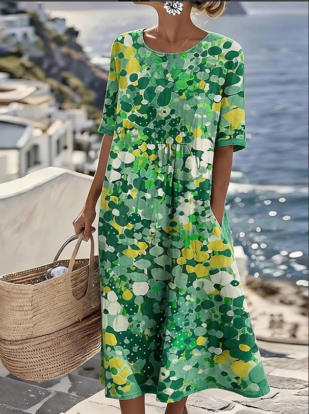Women's casual floral boho maxi dress, perfect for summer vacations and beachwear, with a flowy design.