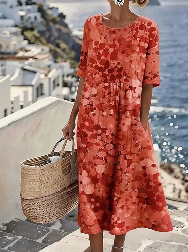 Elegant women's boho floral maxi dress, comfortable and flowy, ideal for casual summer days or vacation.