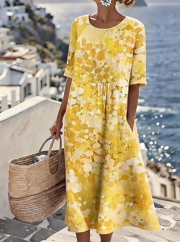 Comfortable women's casual floral boho maxi dress, a light and flowy summer dress ideal for everyday wear.