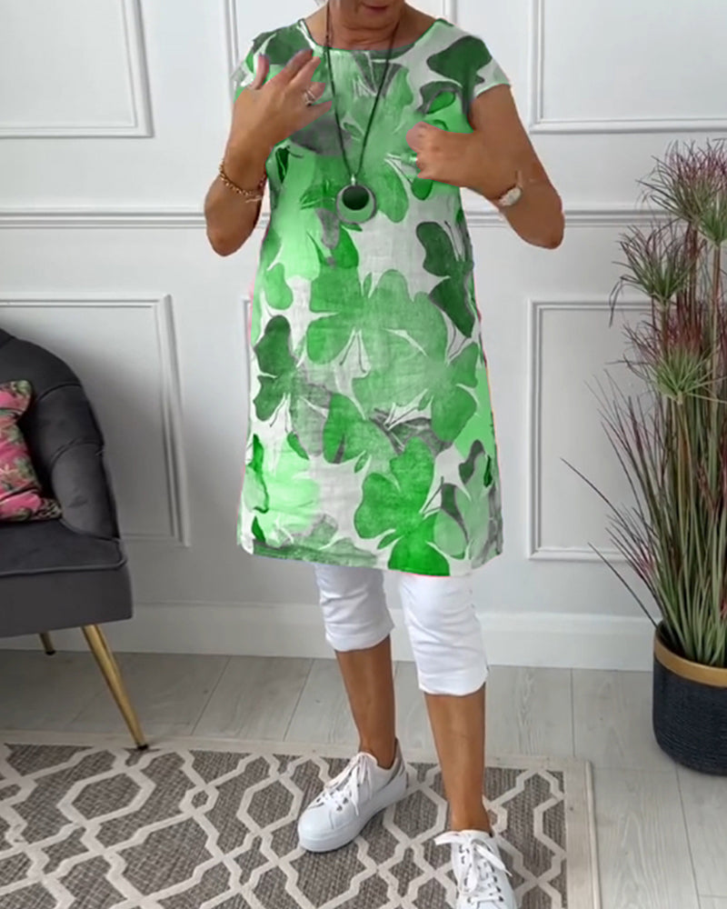 Everyday women's floral summer dress, comfortable and breathable, ideal casual wear.