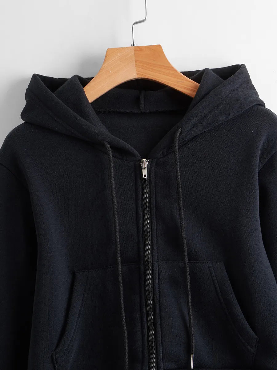 Versatile women's short hooded top, perfect for trendy everyday fashion.