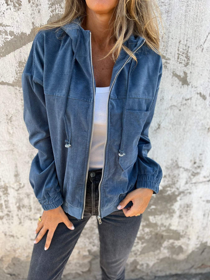 Women's casual hooded zip-up jacket, perfect for versatile everyday wear & comfortable layering in spring/fall.
