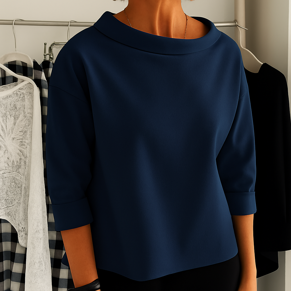 Everyday women's casual pullover sweatshirt. Perfect spring/autumn wear, a stylish long sleeve top for comfort & relaxed fit.
