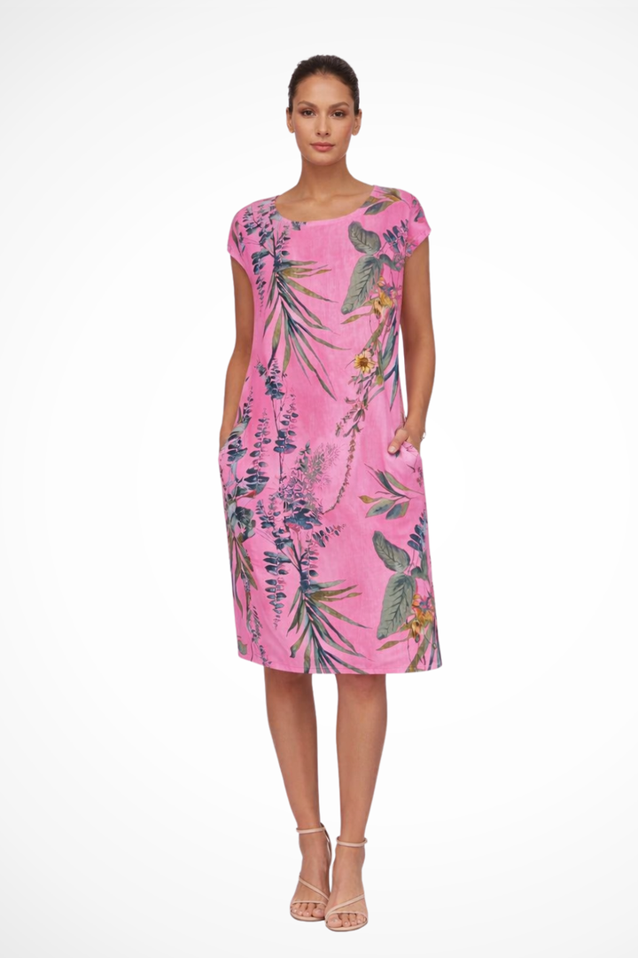 Versatile women's casual dress with relaxed fit and eye-catching botanical print. Perfect for summer & vacation.
