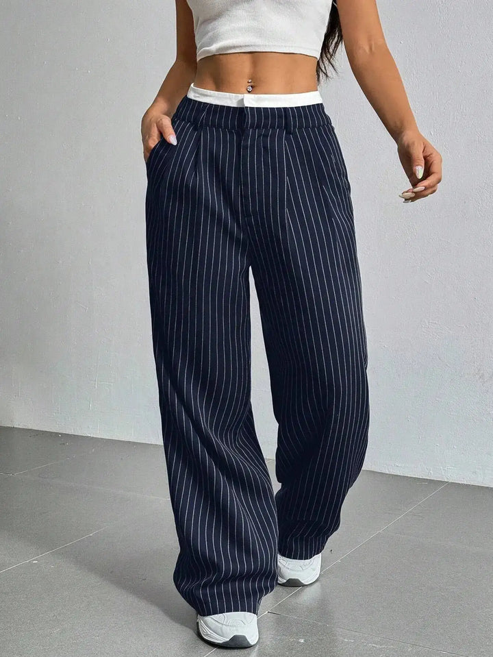 Women's casual striped wide leg pants, ideal for comfortable everyday wear and modern style.