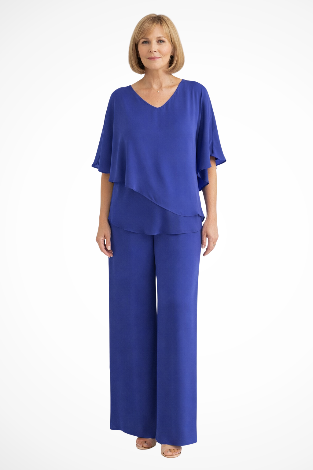 Casual women's two-piece set featuring a batwing top and comfortable wide leg trousers. Versatile.