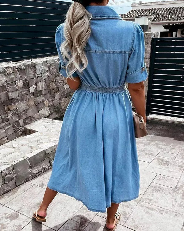 Women's chic button-front midi dress, perfect for versatile everyday wear. Comfortable spring/summer fashion.