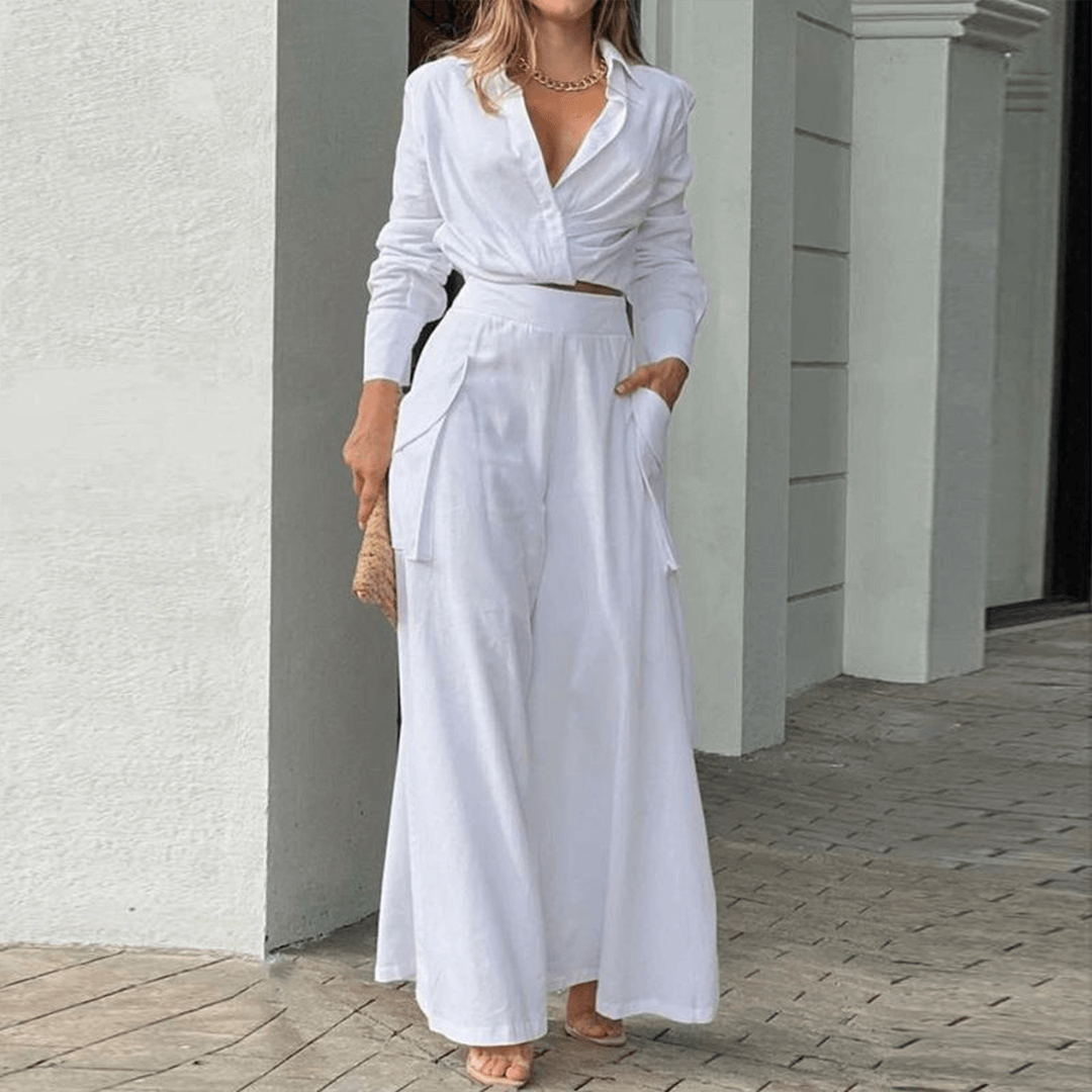 Stylish women's matching set: crop top & wide-leg cargo trousers. Perfect for casual chic spring/summer outfits.