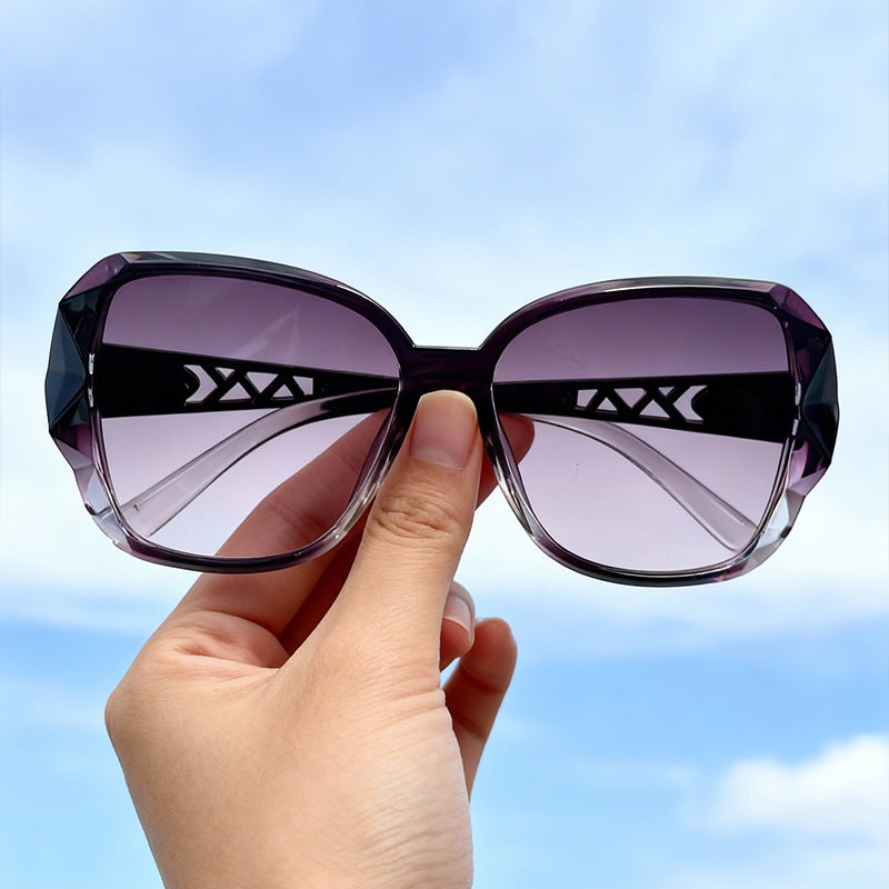 Women's chic oversized square sunglasses with UV protection. Trendy fashion eyewear for glamorous summer style.