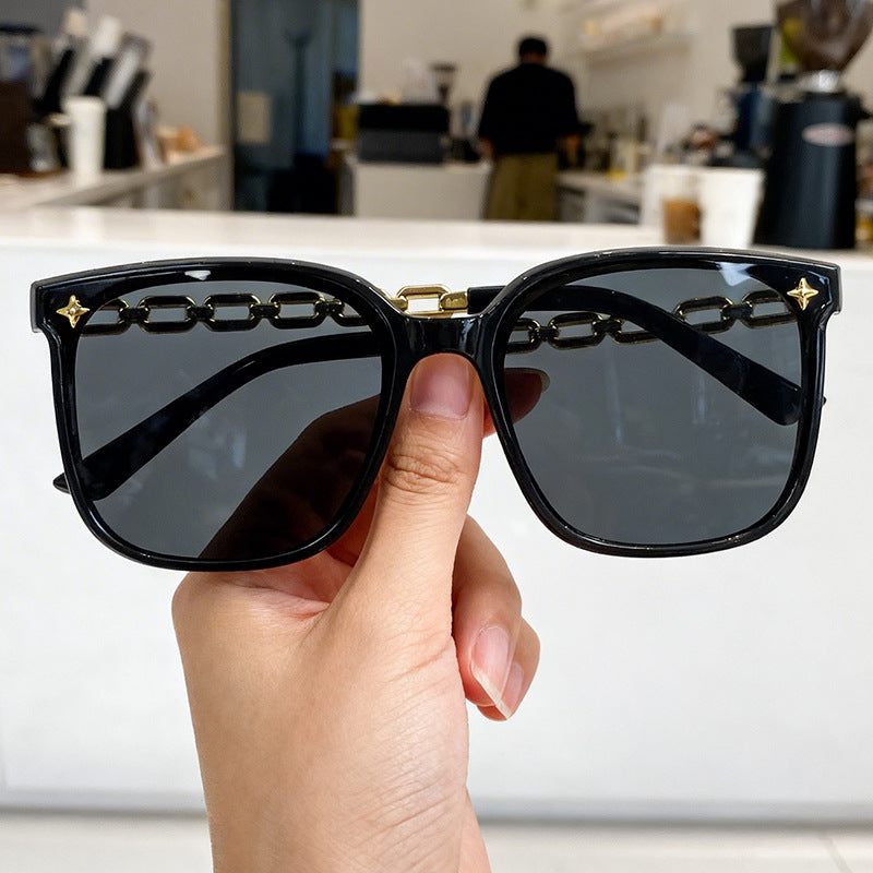 Oversized women's UV protection sunglasses, stylish for daily wear & sun safety.