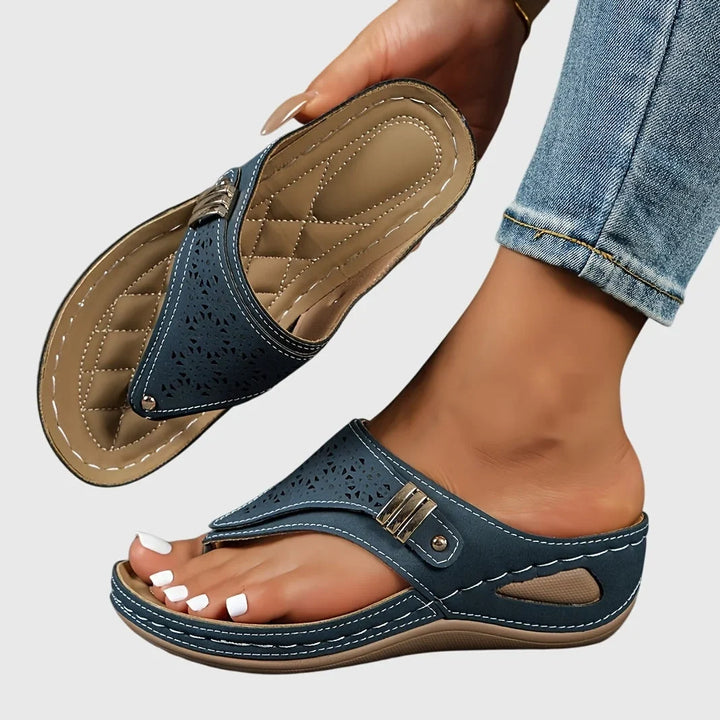 Women's comfortable platform sandals, easy slip-on style with ankle strap for summer outings.
