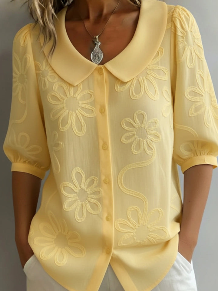 Casual women's short sleeve yellow blouse, featuring a chic retro collar. Perfect for summer fashion and comfort.