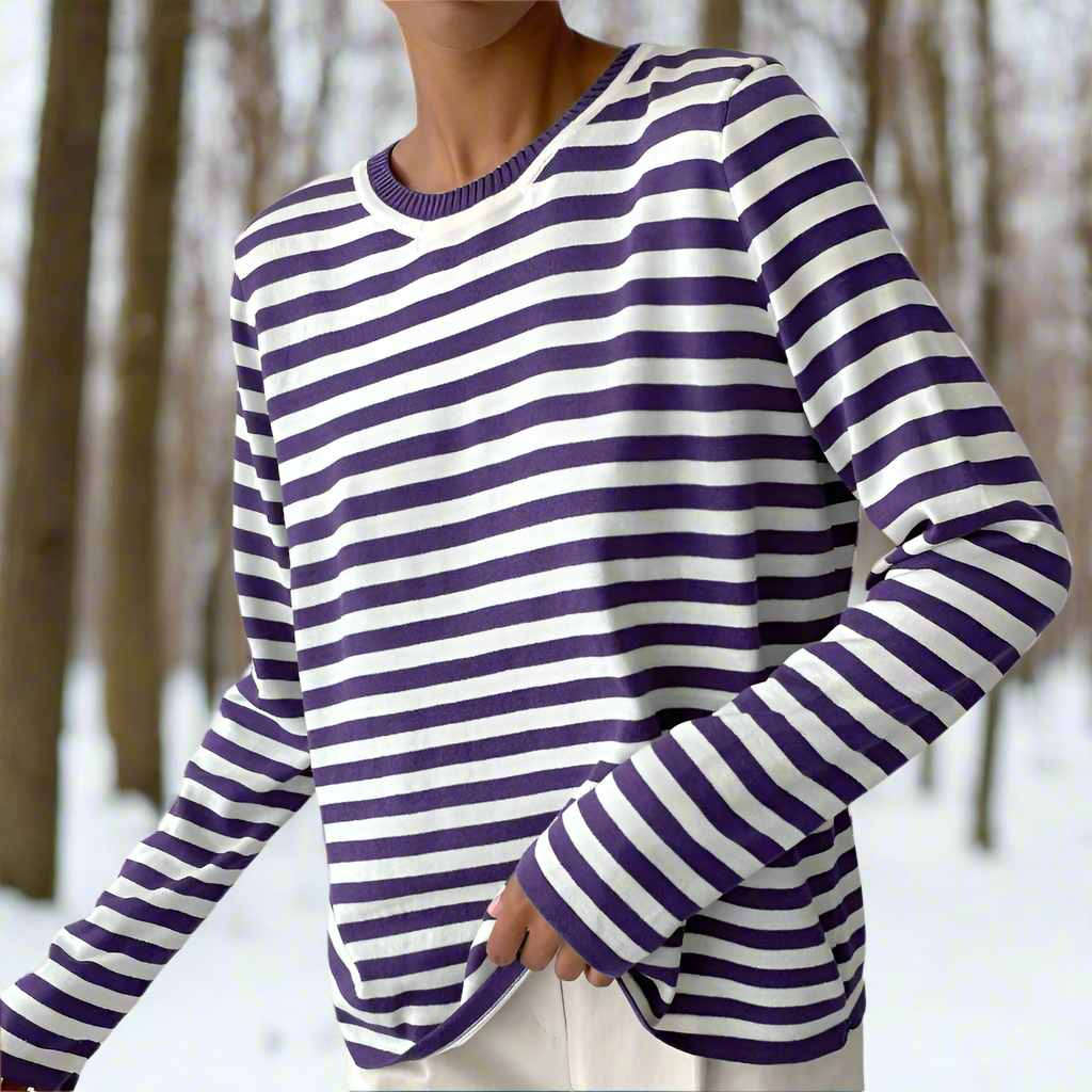Women's comfortable striped long-sleeve t-shirt, a chic round neck top for versatile everyday fashion.