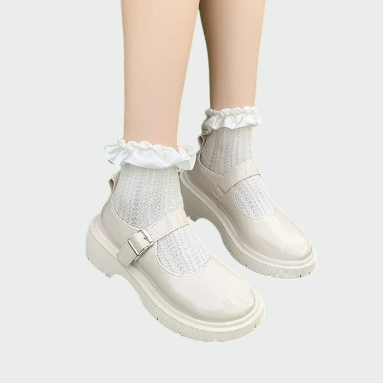 Step into style with women's comfortable Mary Jane shoes, perfect classic footwear for any occasion.
