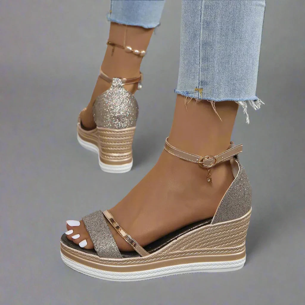 Women's classic orthopedic sandals, designed for all-day comfort with arch support. Perfect for walking & everyday wear.