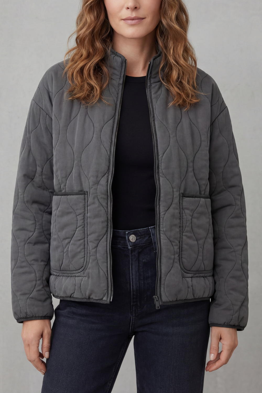 Women's classic quilted puffer jacket, flattering silhouette, perfect for stylish fall & winter warmth.