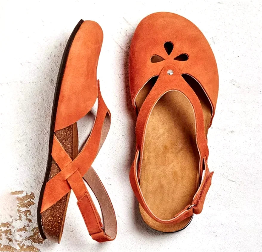 Floral cut-out closed-toe slingback sandals for women. Comfortable and versatile casual or dressy summer footwear.