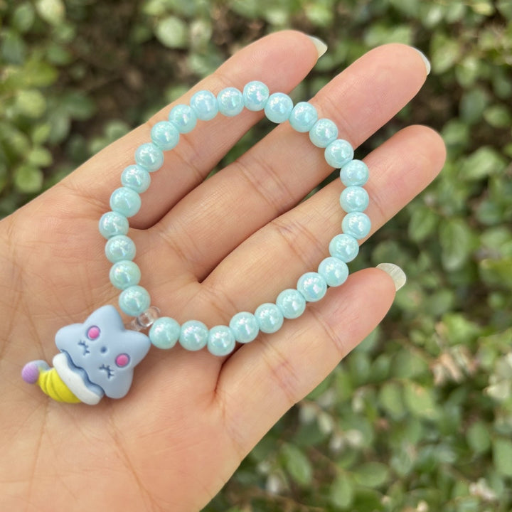 One size women's elastic glass bead bracelet with a delightful elephant charm, colorful and comfortable.
