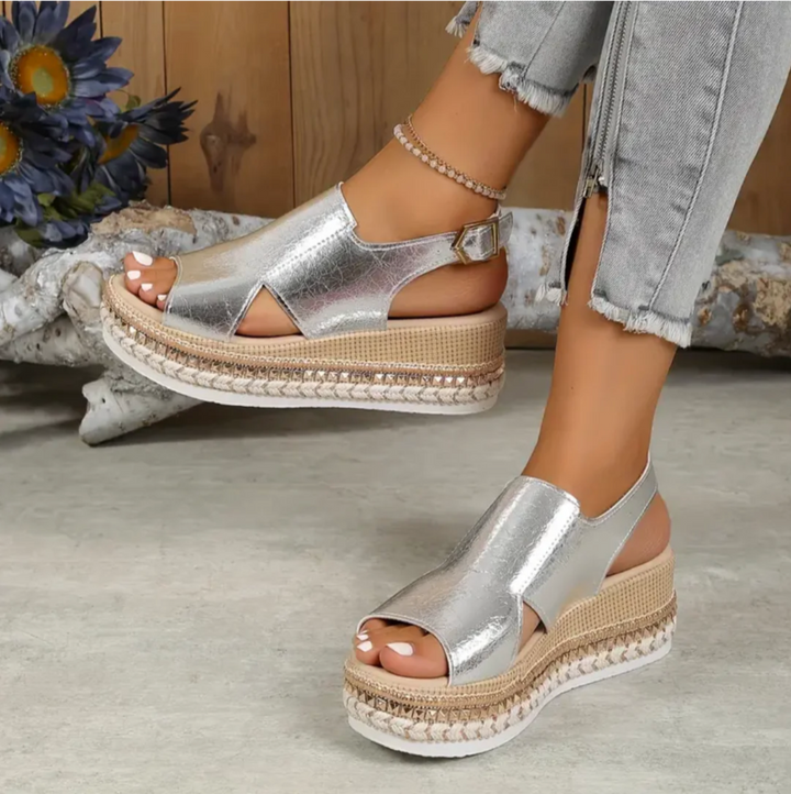 Trendy women's open-toe platform wedge sandals with a chunky high heel, perfect for versatile summer fashion.