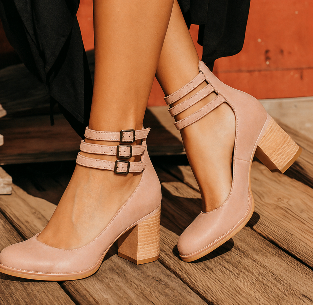 Stylish & comfortable women's sandals with adjustable straps, lightweight design for all-day summer ease.
